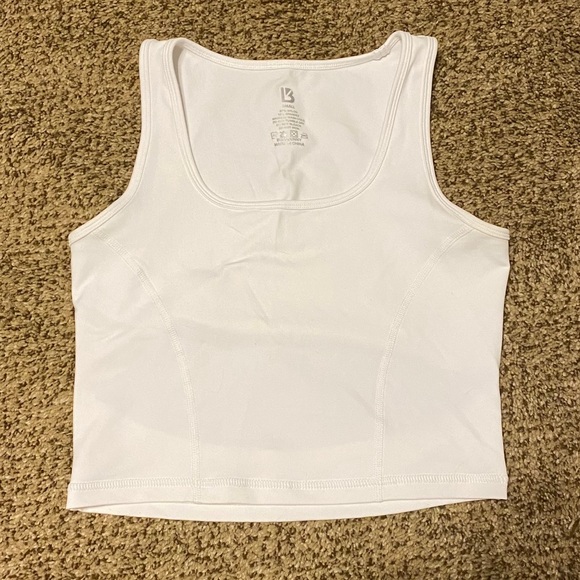 Buff bunny crop